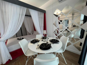 Mihaela Travel Apartaments - Apartament Luxury Sea View